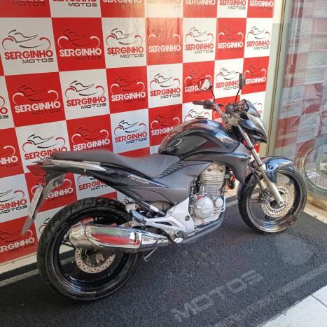 HONDA CB 300 R STD, Foto 3