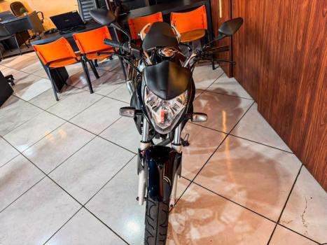 HONDA CB 300 R STD, Foto 3