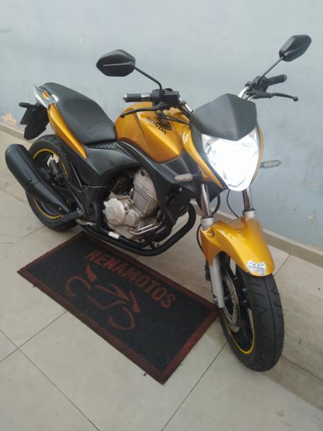 HONDA CB 300 R STD, Foto 3