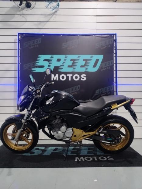 HONDA CB 300 R STD, Foto 6