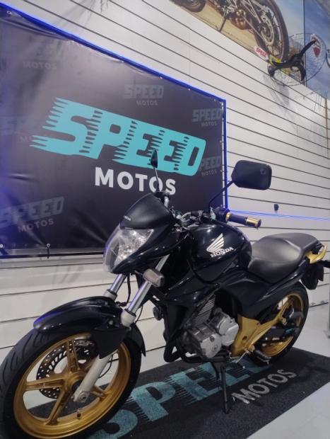 HONDA CB 300 R STD, Foto 8