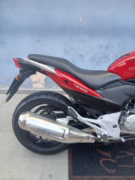 HONDA CB 300 R STD, Foto 8