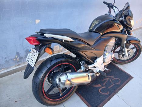 HONDA CB 300 R STD, Foto 4