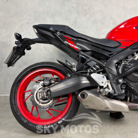 HONDA CB 650 F ABS, Foto 2