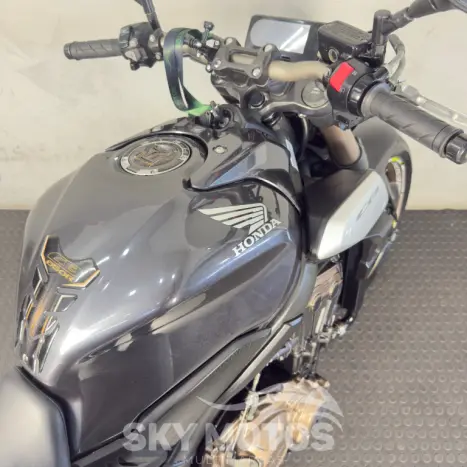 HONDA CB 650 R ABS, Foto 10