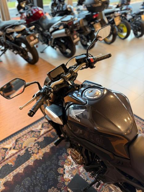 HONDA CB 650 R ABS, Foto 12