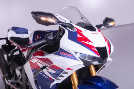 HONDA CBR 1000 RR FIRE BLADE, Foto 3 HONDA CBR 1000 RR FIRE BLADE, Foto 3