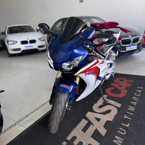 HONDA CBR 1000 RR FIRE BLADE, Foto 4