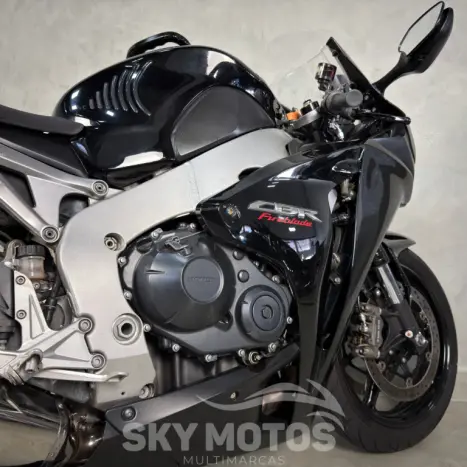 HONDA CBR 1000 RR FIRE BLADE, Foto 9