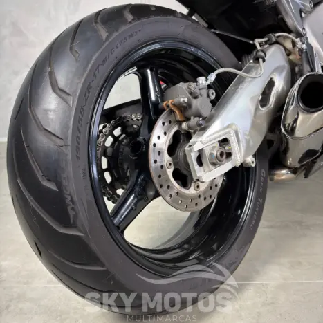 HONDA CBR 1000 RR FIRE BLADE, Foto 17
