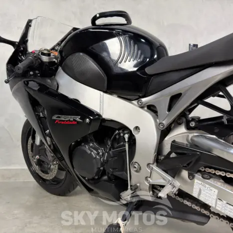 HONDA CBR 1000 RR FIRE BLADE, Foto 20