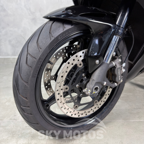 HONDA CBR 1000 RR FIRE BLADE, Foto 18