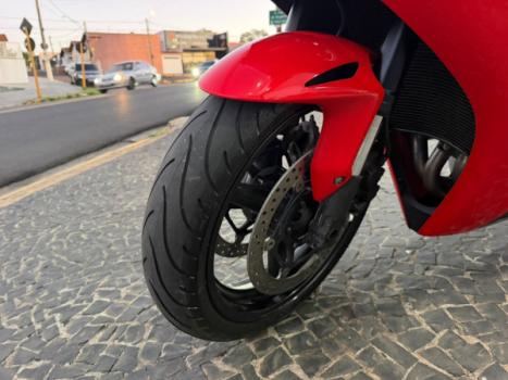 HONDA CBR 1000 RR FIRE BLADE, Foto 10