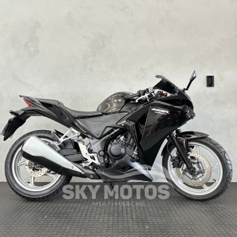 HONDA CBR 250 R, Foto 1