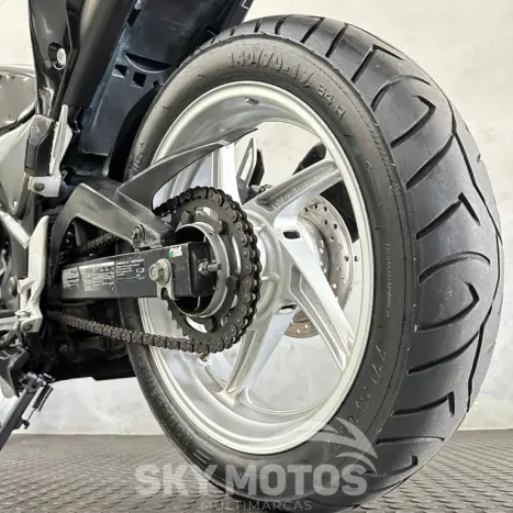 HONDA CBR 250 R, Foto 20