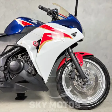 HONDA CBR 250 R, Foto 3