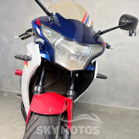 HONDA CBR 250 R, Foto 5
