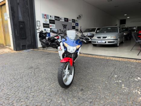 HONDA CBR 250 R, Foto 2