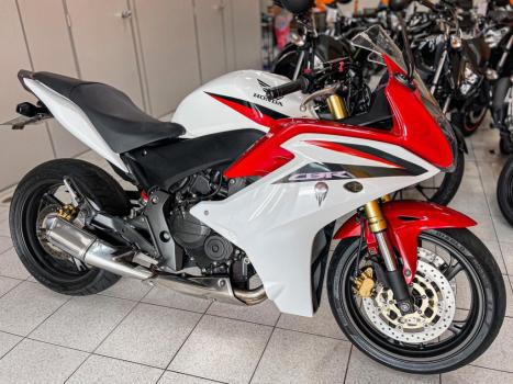 HONDA CBR 600 F , Foto 3
