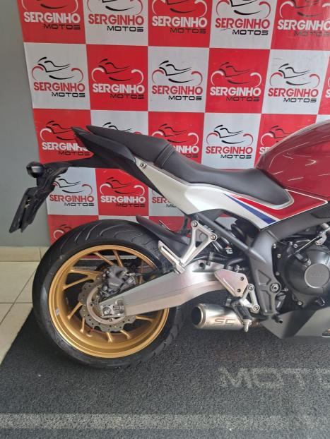 HONDA CBR 650 F , Foto 2