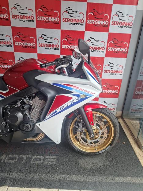 HONDA CBR 650 F , Foto 3