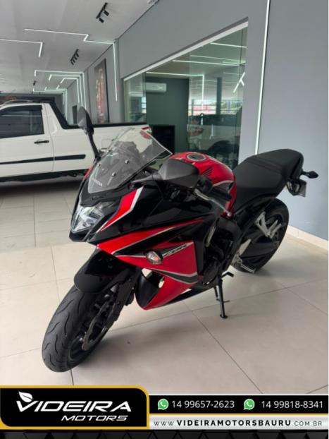 HONDA CBR 650 F , Foto 2