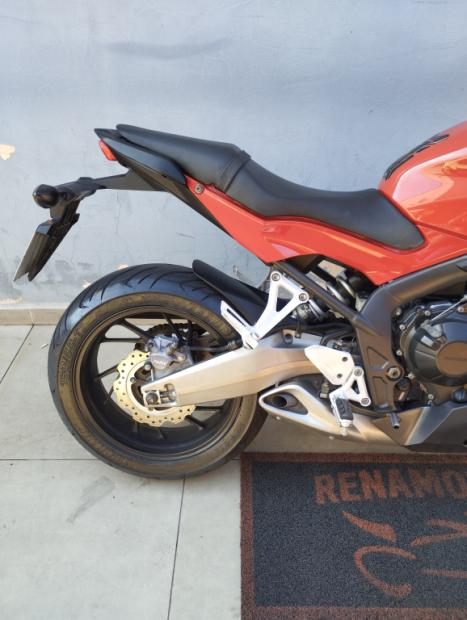 HONDA CBR 650 F , Foto 4