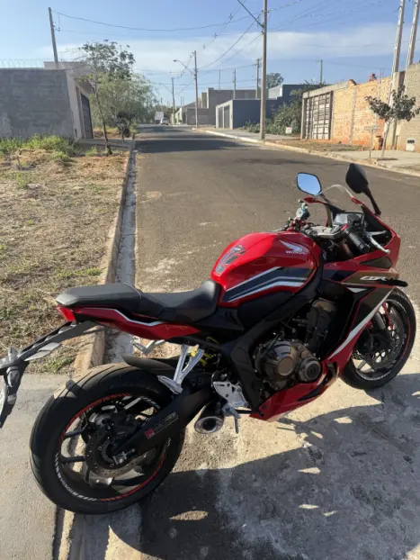 HONDA CBR 650 R ABS, Foto 2