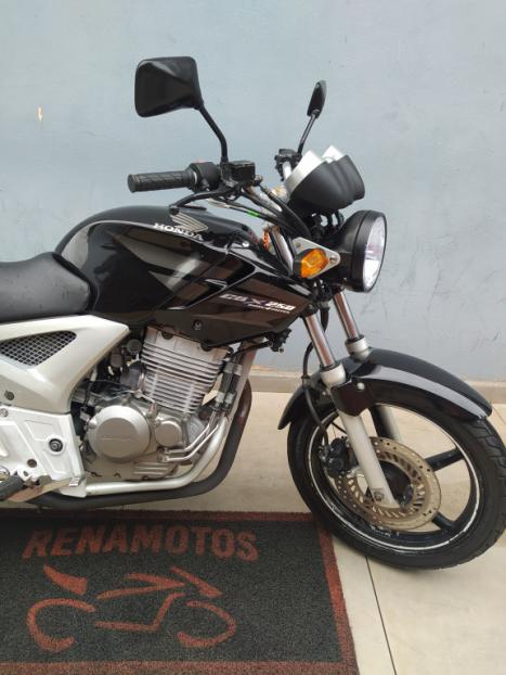 HONDA CBX Twister 250 , Foto 6