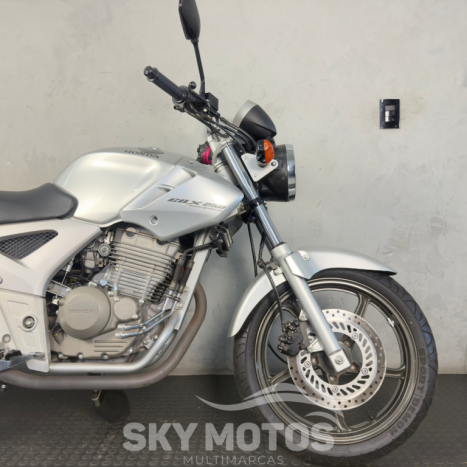 HONDA CBX Twister 250 , Foto 3