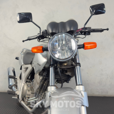HONDA CBX Twister 250 , Foto 5