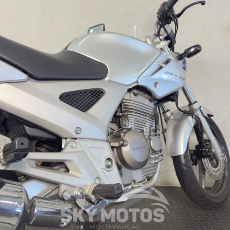 HONDA CBX Twister 250 , Foto 7