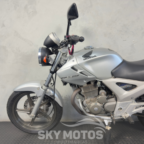 HONDA CBX Twister 250 , Foto 12