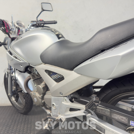 HONDA CBX Twister 250 , Foto 18