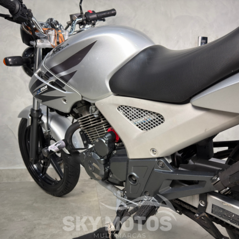 HONDA CBX Twister 250 , Foto 17
