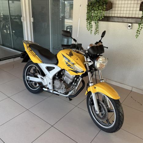 HONDA CBX Twister 250 , Foto 2