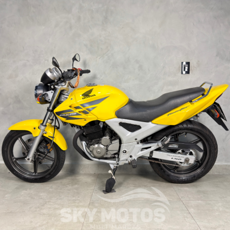 HONDA CBX Twister 250 , Foto 10