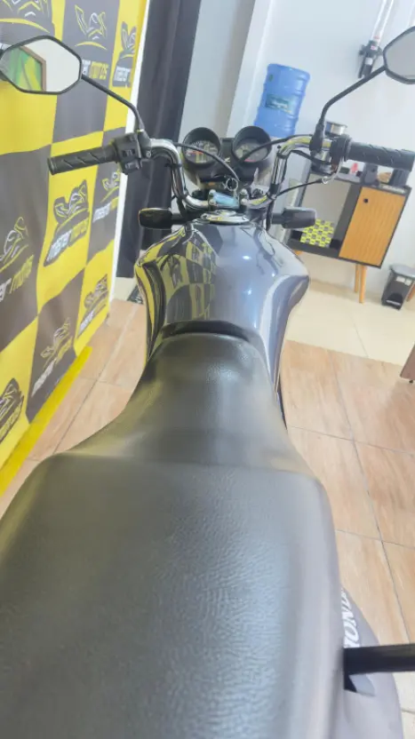 HONDA CG 150 FAN ESI, Foto 2