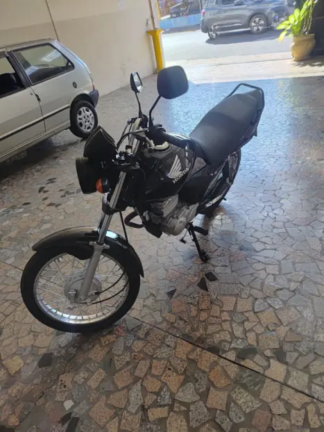 HONDA CG 150 FAN ESI, Foto 2