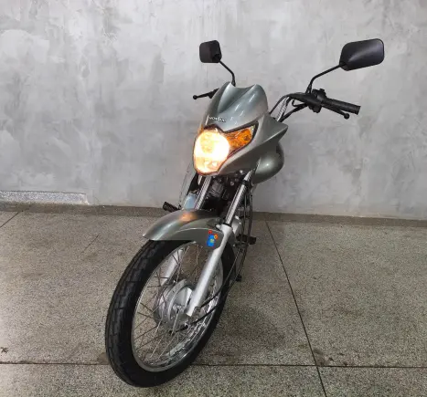 HONDA CG 150 TITAN ES, Foto 2