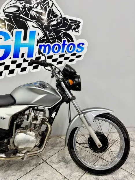 HONDA CG 150 TITAN KS, Foto 2