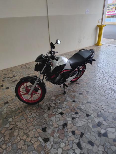 HONDA CG 160 TITAN, Foto 2