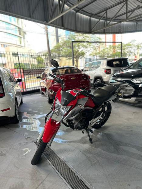 HONDA CG 160 TITAN, Foto 2