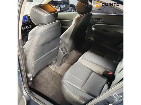 HONDA City Hatch 1.5 16V 4P FLEX TOURING AUTOM�TICO CVT, Foto 12