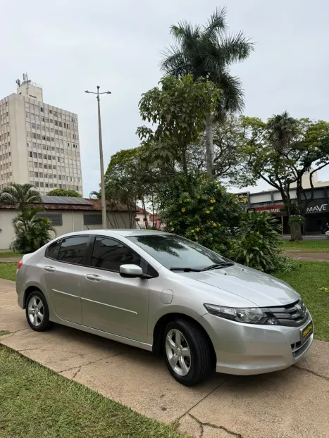 HONDA City Sedan , Foto 2