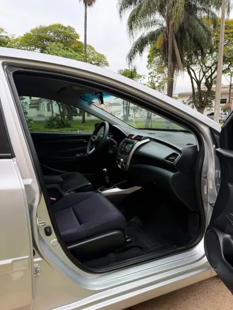 HONDA City Sedan , Foto 11