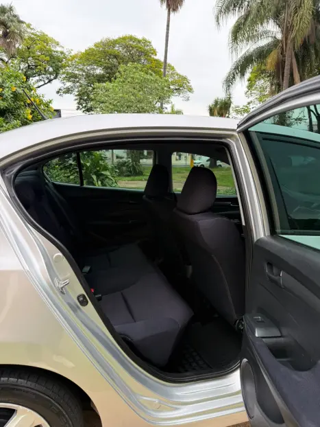 HONDA City Sedan , Foto 12