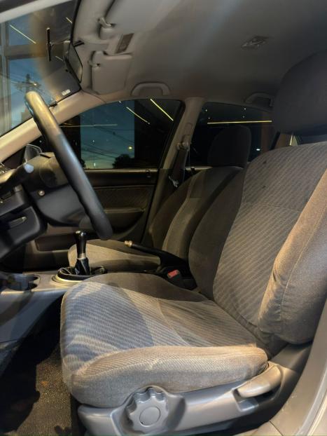 HONDA Civic 1.7 16V 4P LX, Foto 15