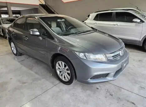 HONDA Civic 1.8 16V 4P FLEX LXS, Foto 2