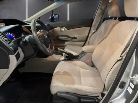 HONDA Civic 1.8 16V 4P FLEX LXS AUTOMTICO, Foto 7